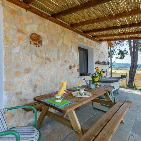 Holiday home Casaletto Anticaluce By Interhome